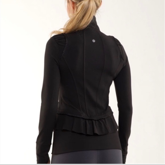 [SOLD] Lululemon :: *Rare* City to Yoga Jacket - size 2 Black - peplum - Picture 2 of 9